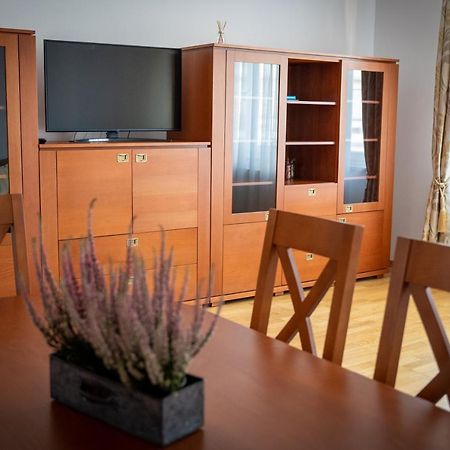 Centrum Okopowa 55 Warsaw Luaran gambar